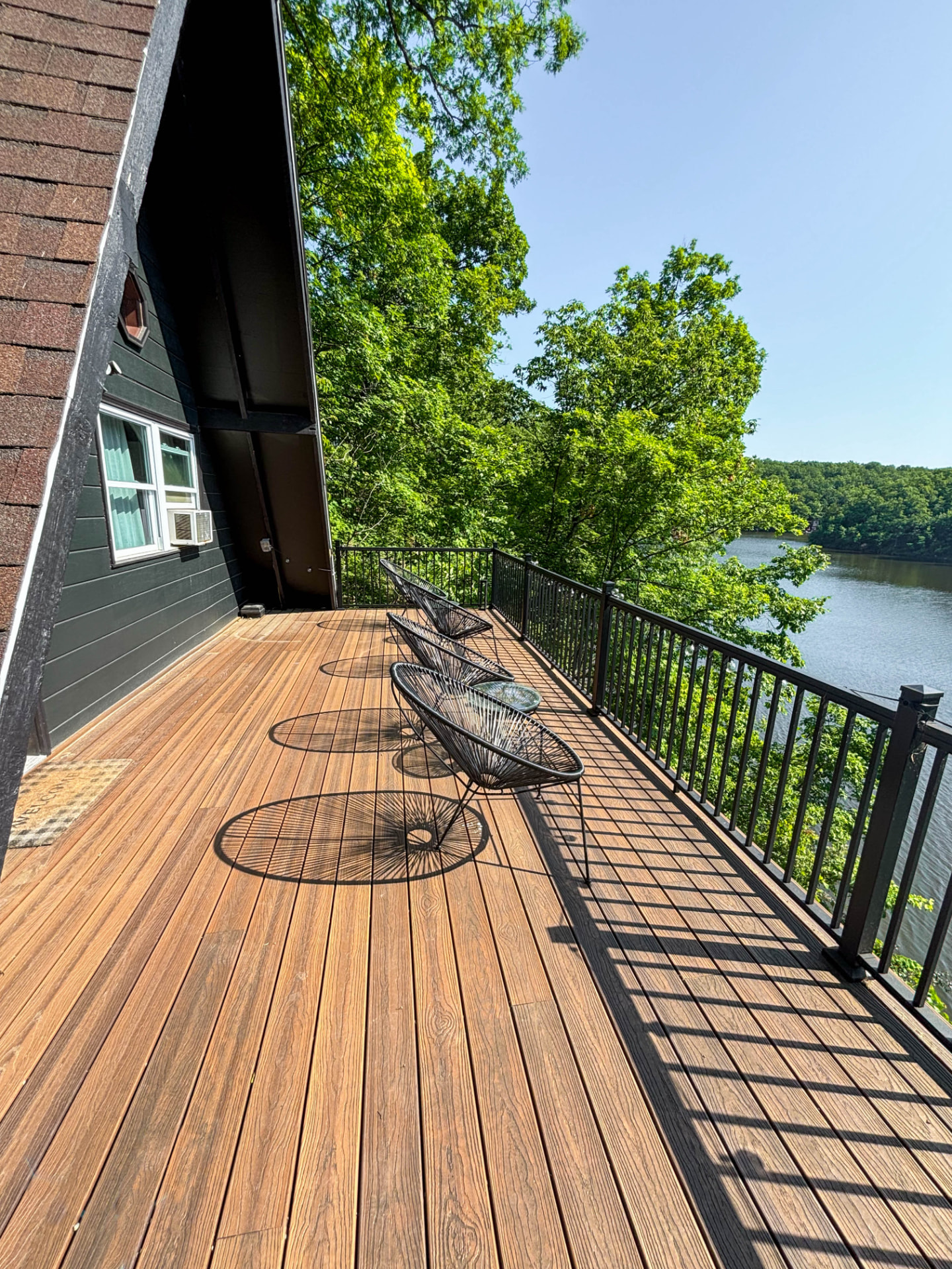 Decks & outdoor living spaces